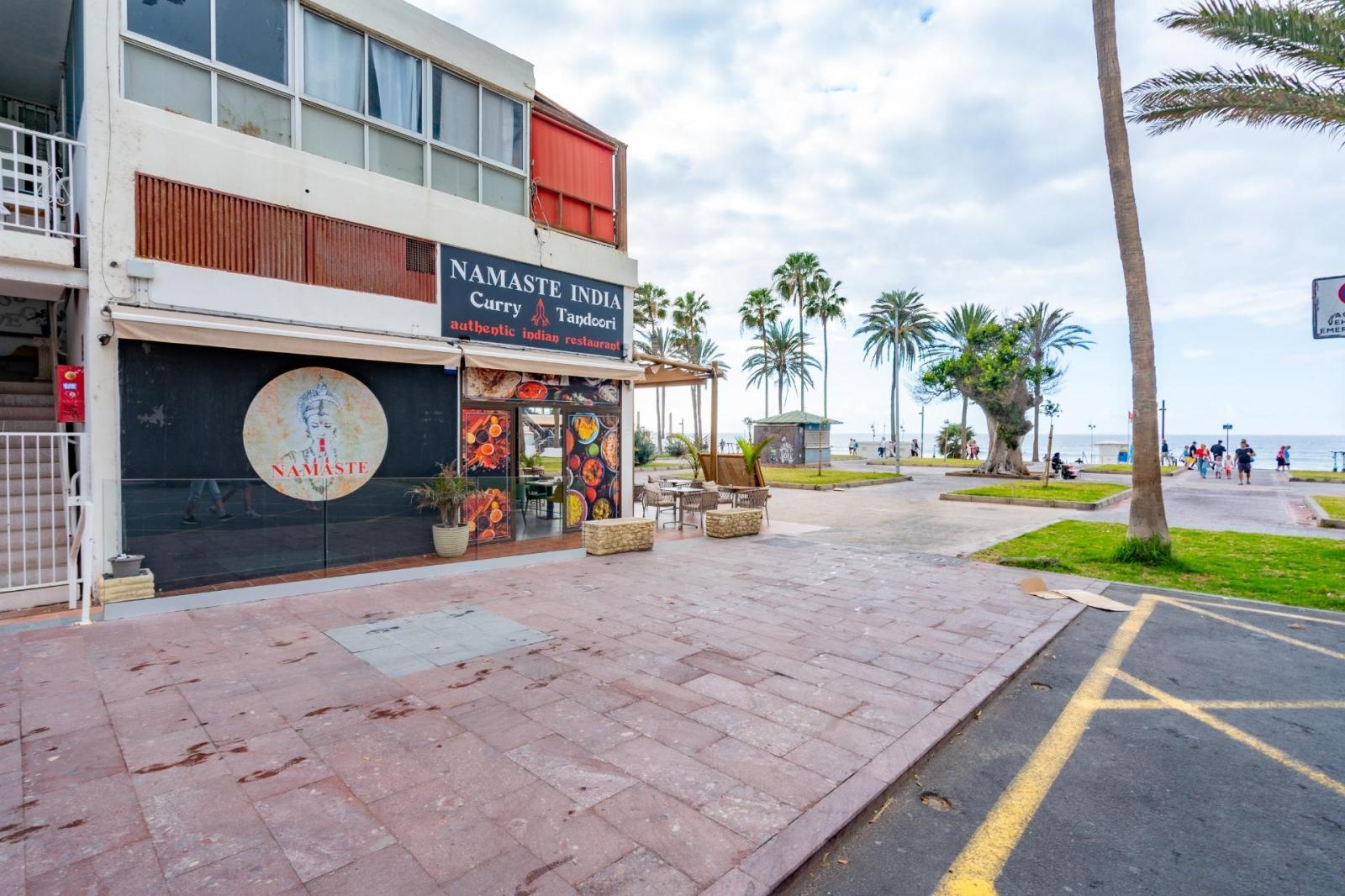 Premise for Rent in Arona
