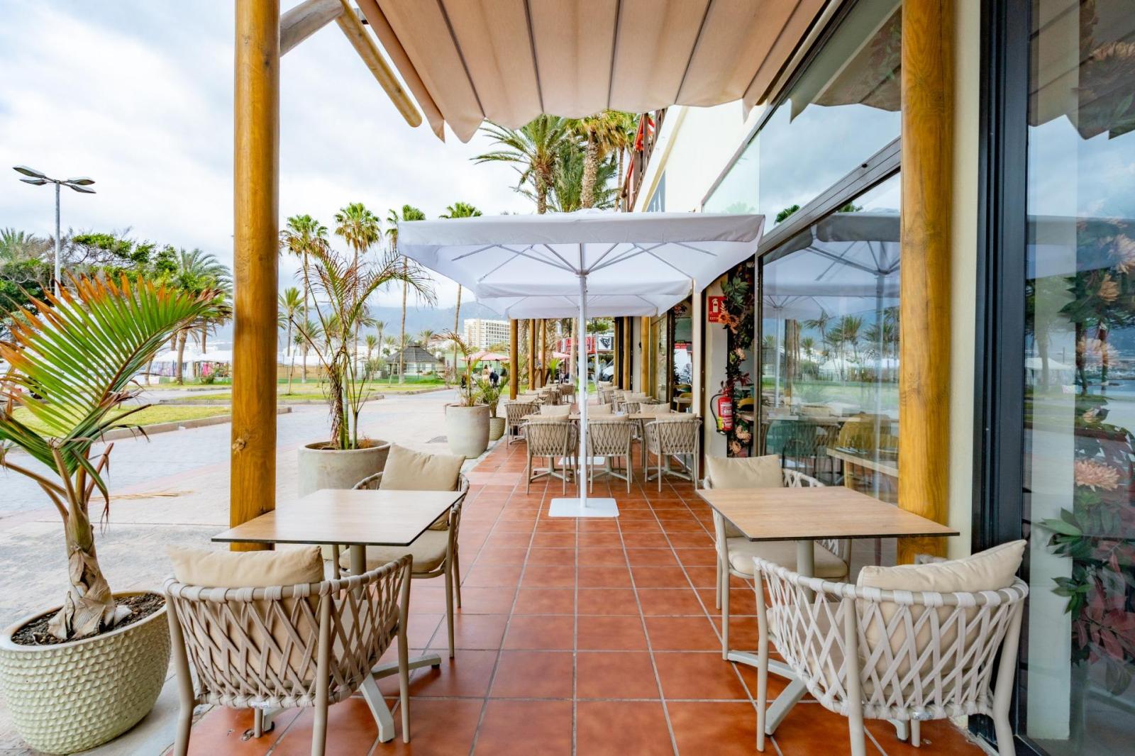 Premise for Rent in Arona