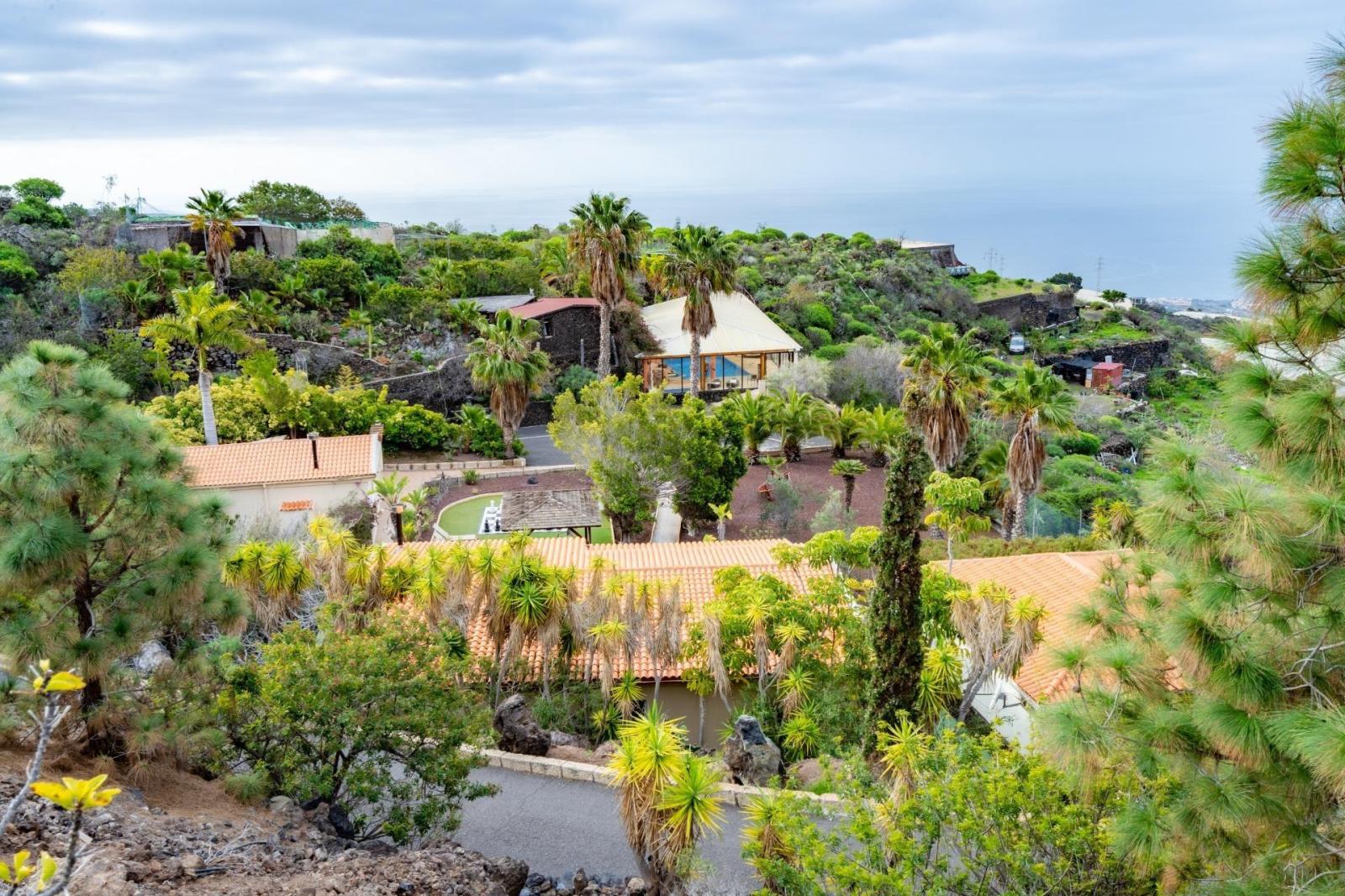 Hotel for Sale in Guía de Isora