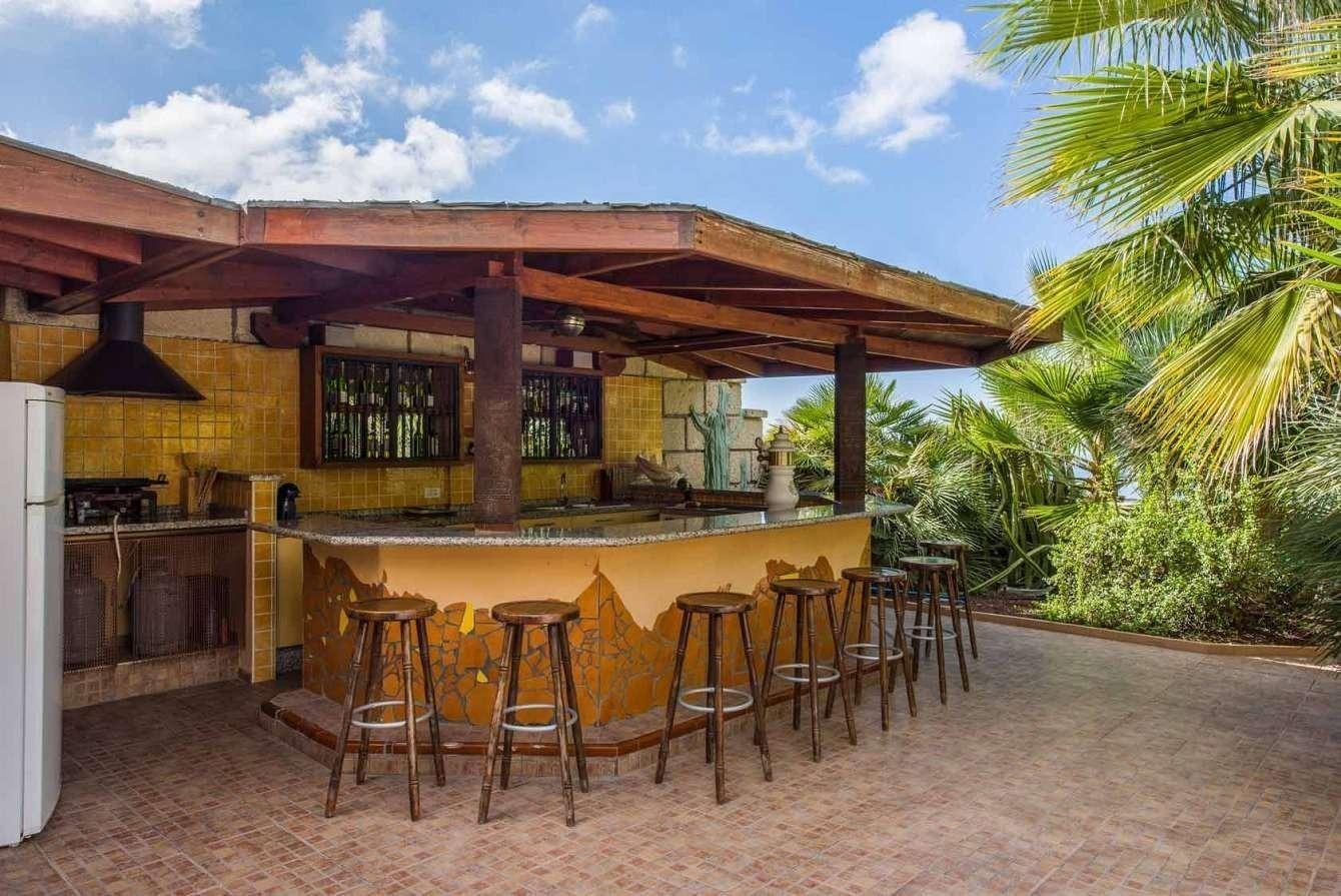Hotel for Sale in Guía de Isora