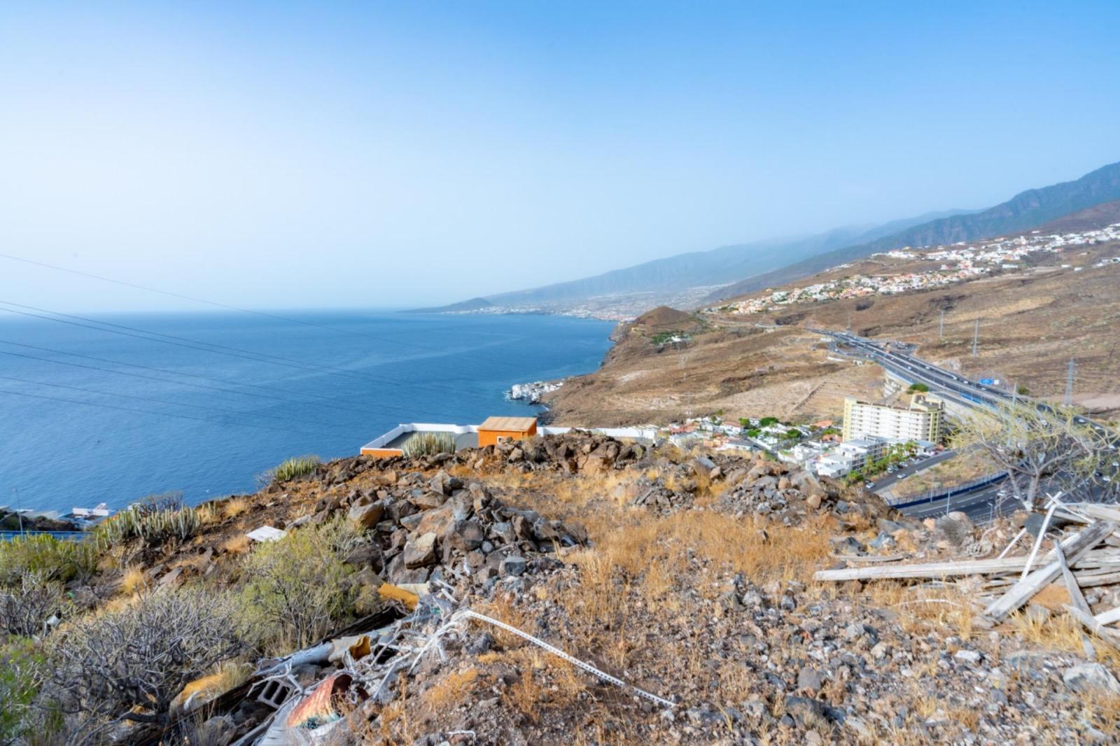 Plot for Sale in El Rosario