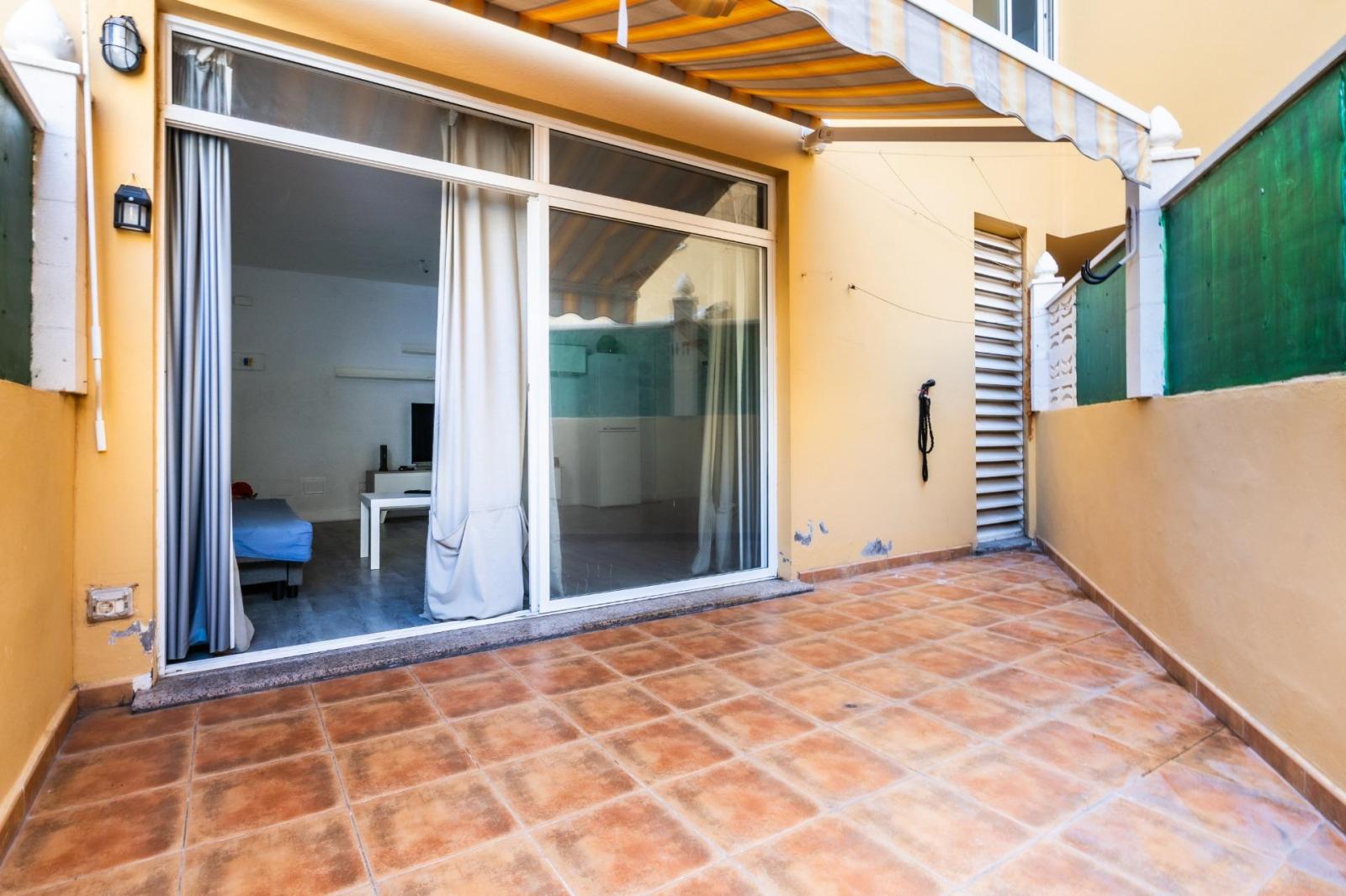 Chalet for Sale in Granadilla de Abona