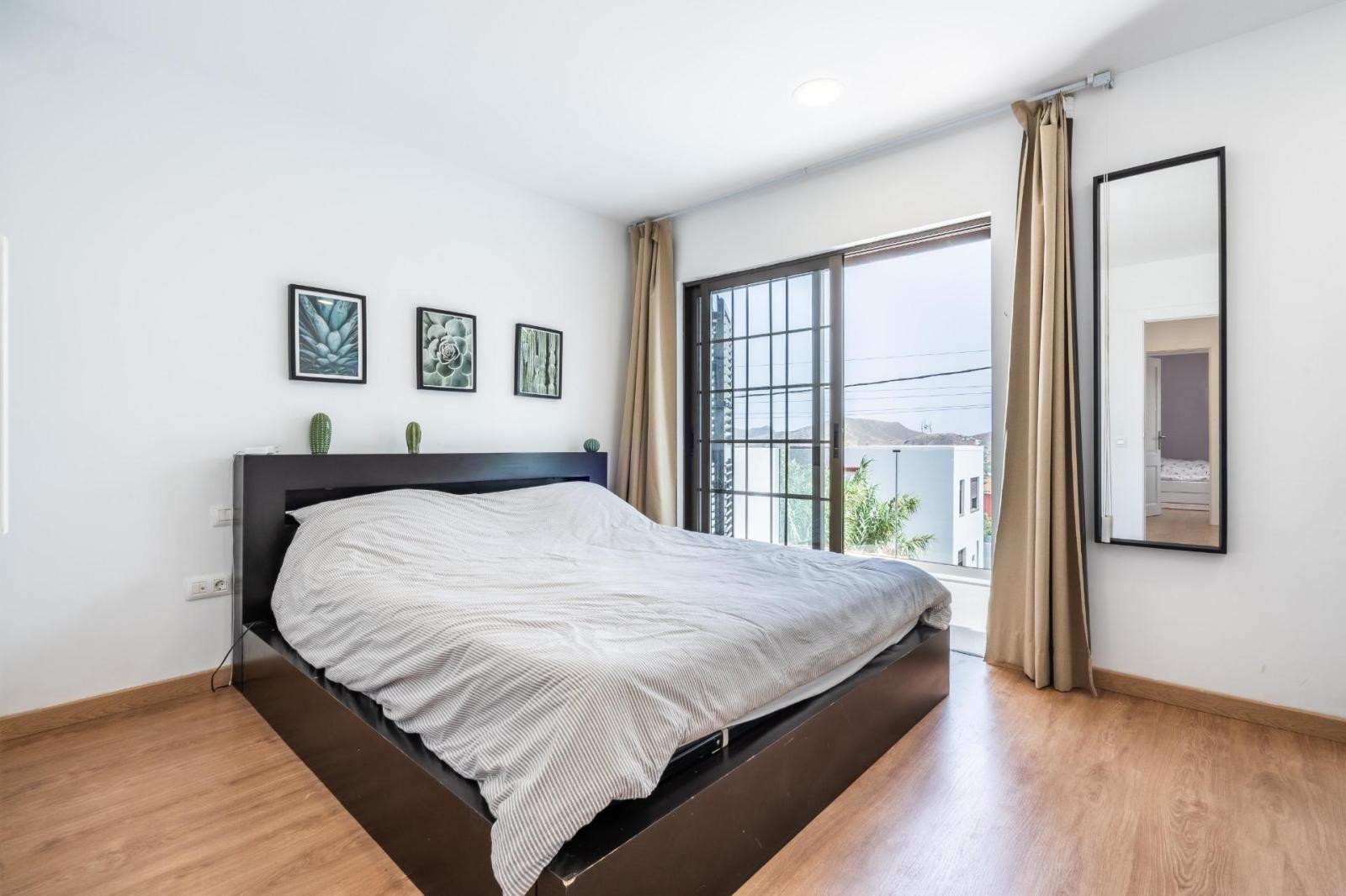 Chalet for Sale in San Cristóbal de La Laguna
