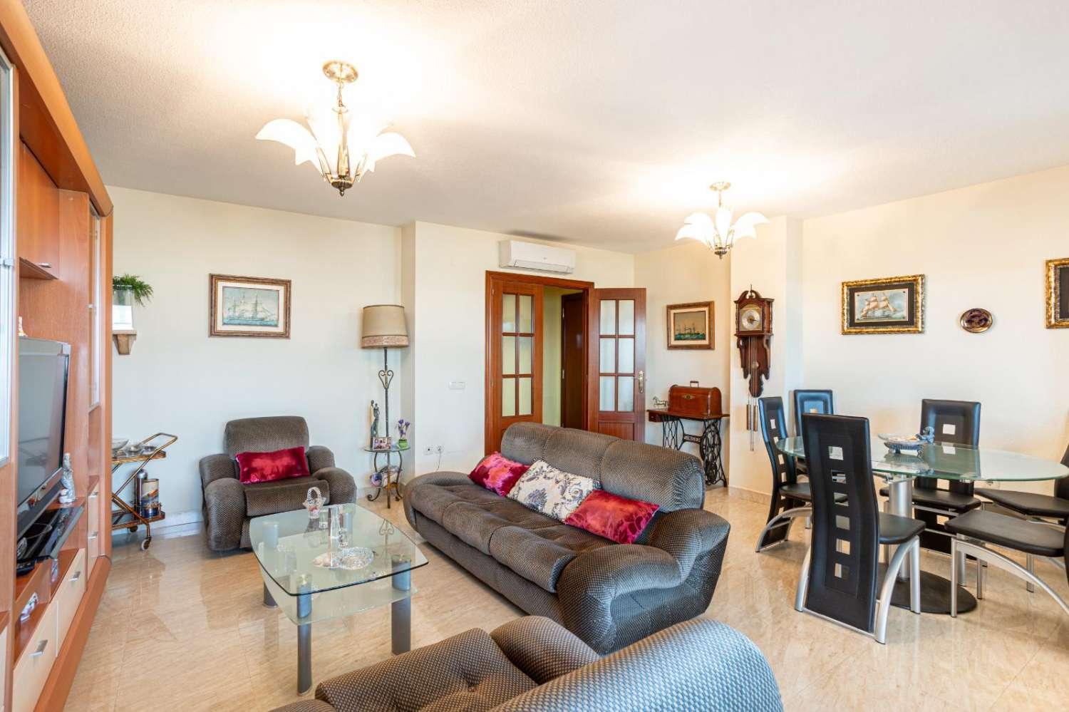Flat for Sale in Fuengirola