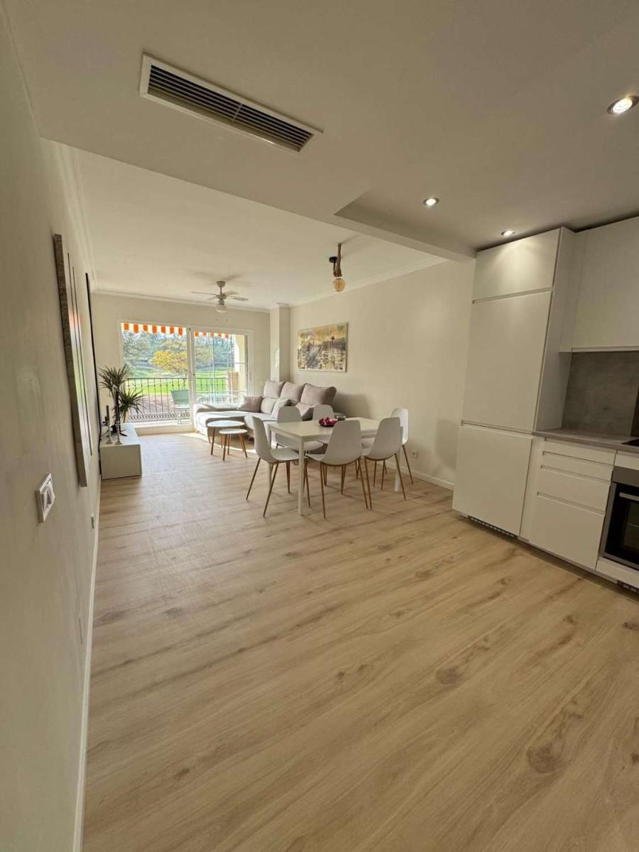 Flat for Sale in Mijas