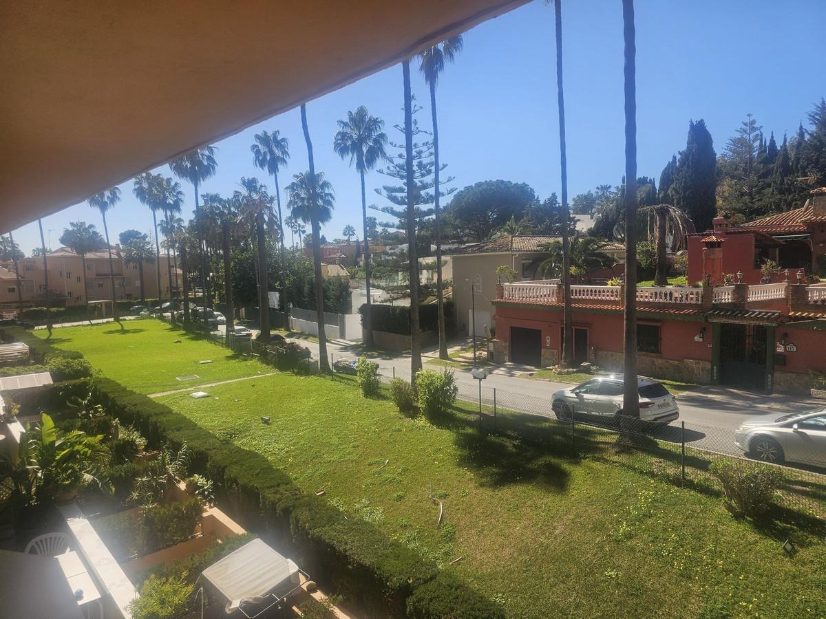 Flat for Sale in Marbella