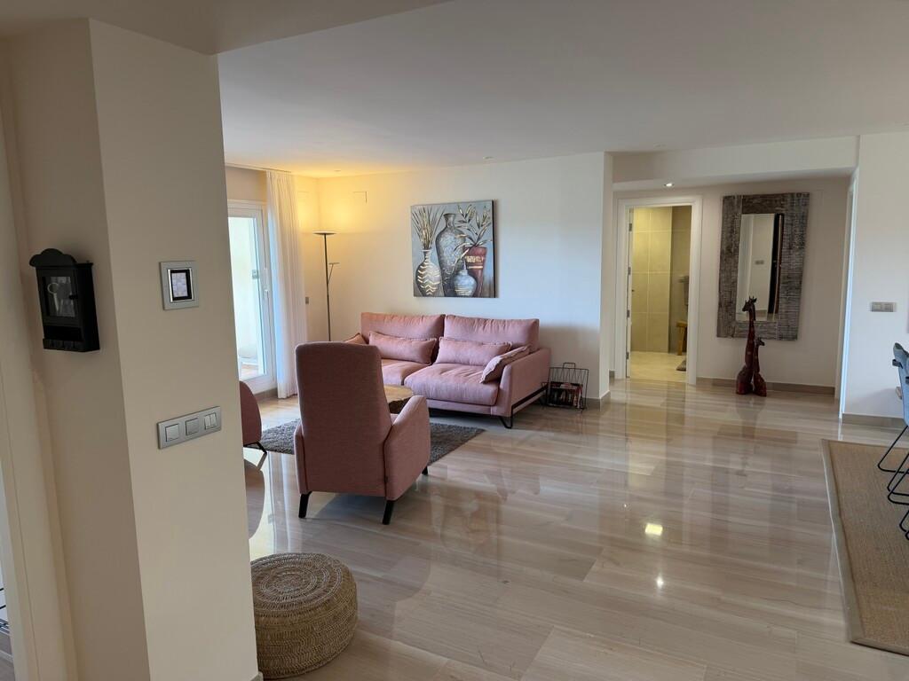 Flat for Sale in Mijas