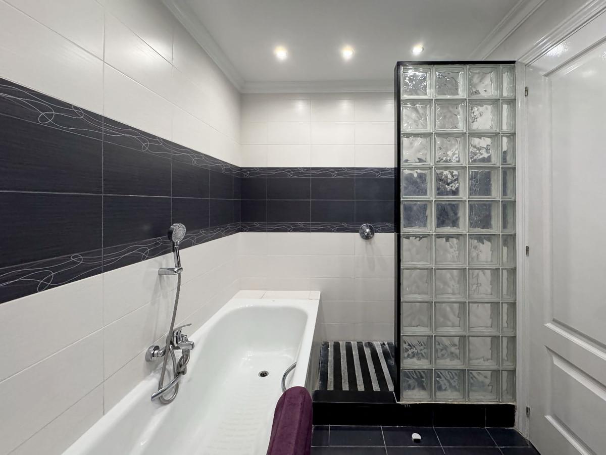 Flat for Sale in Mijas