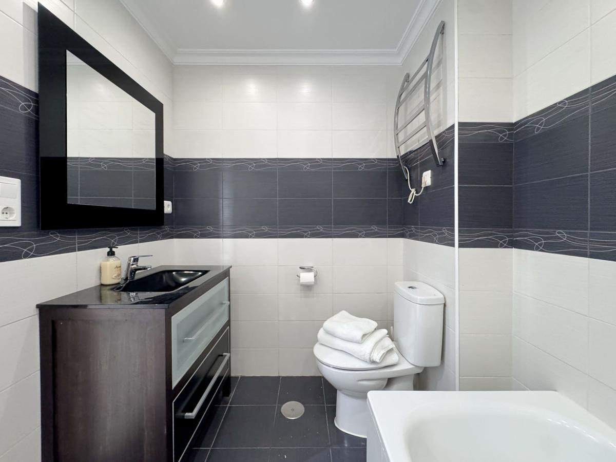 Flat for Sale in Mijas
