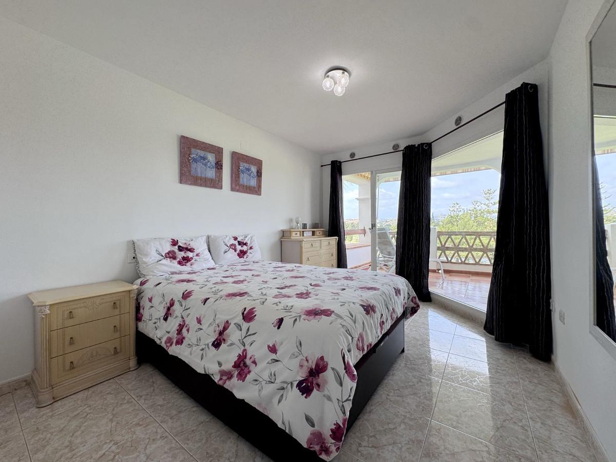 Flat for Sale in Mijas