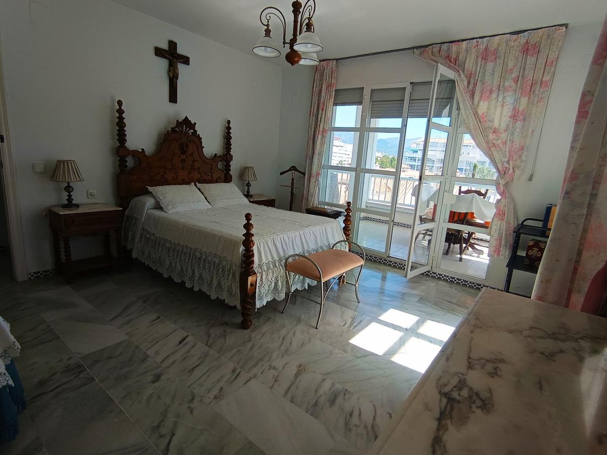 Flat for Sale in Fuengirola