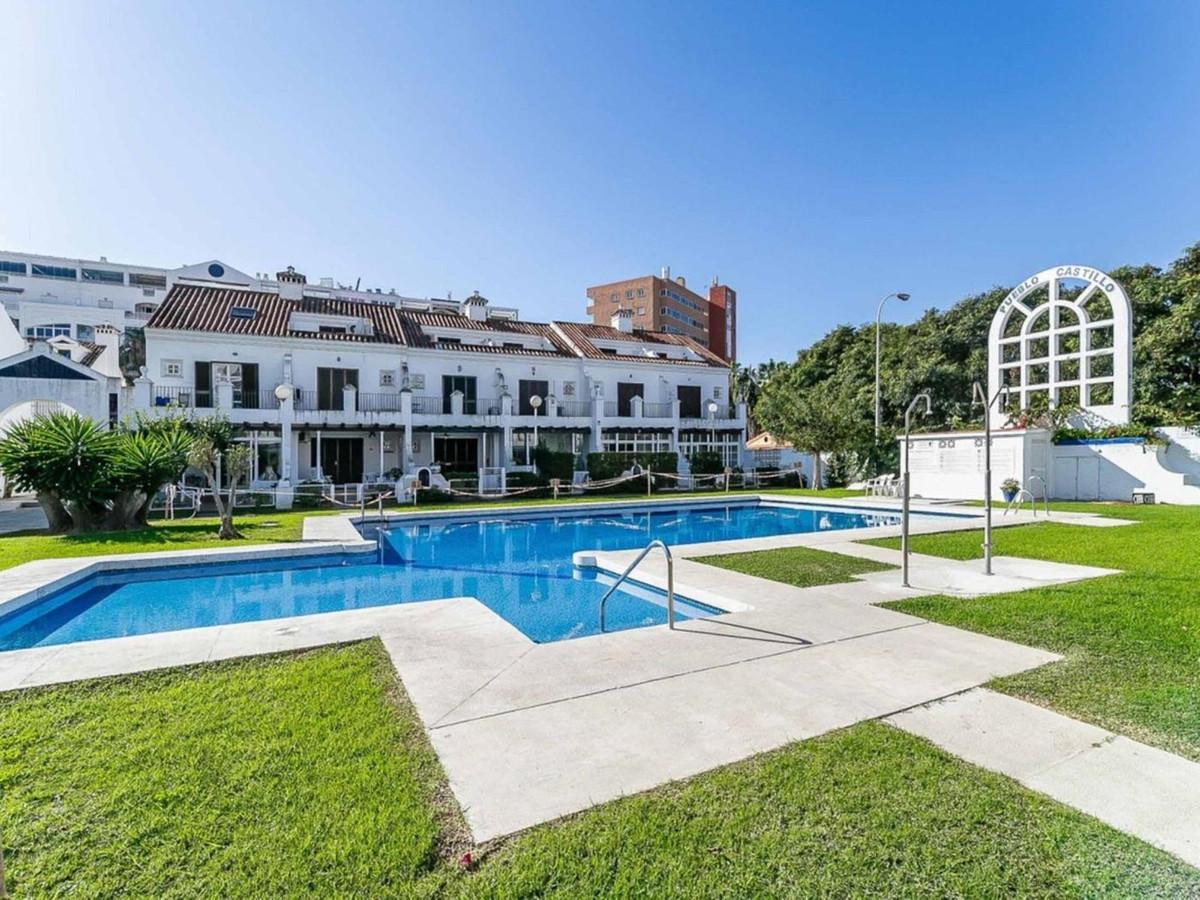 Flat for Sale in Fuengirola