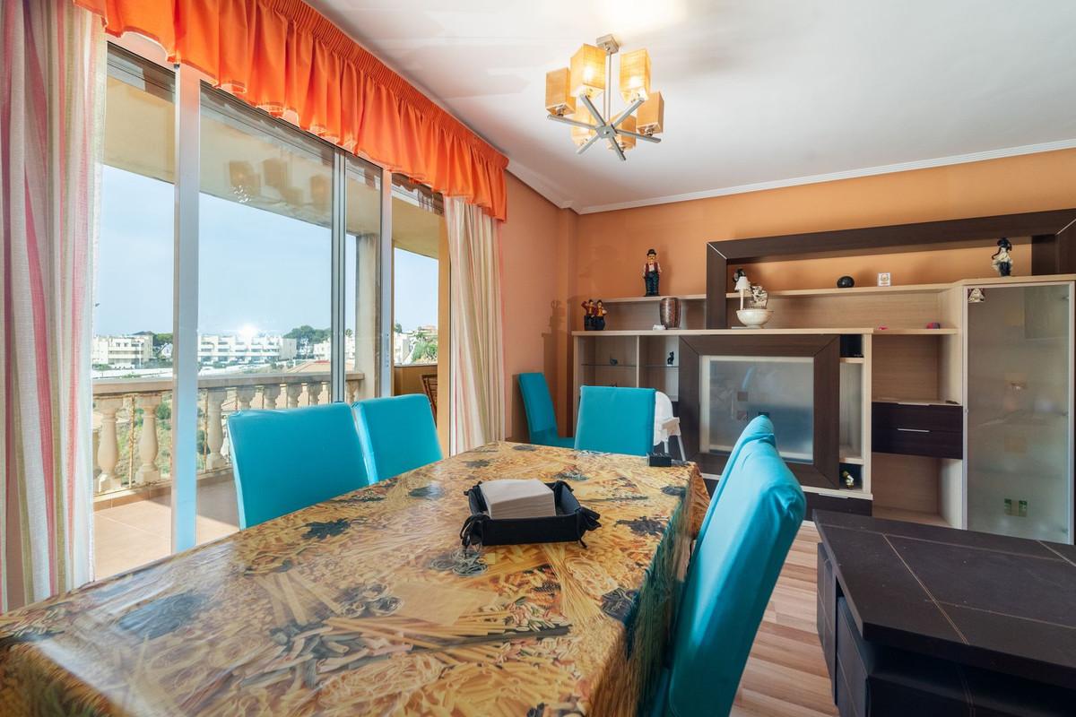 Flat for Sale in Fuengirola