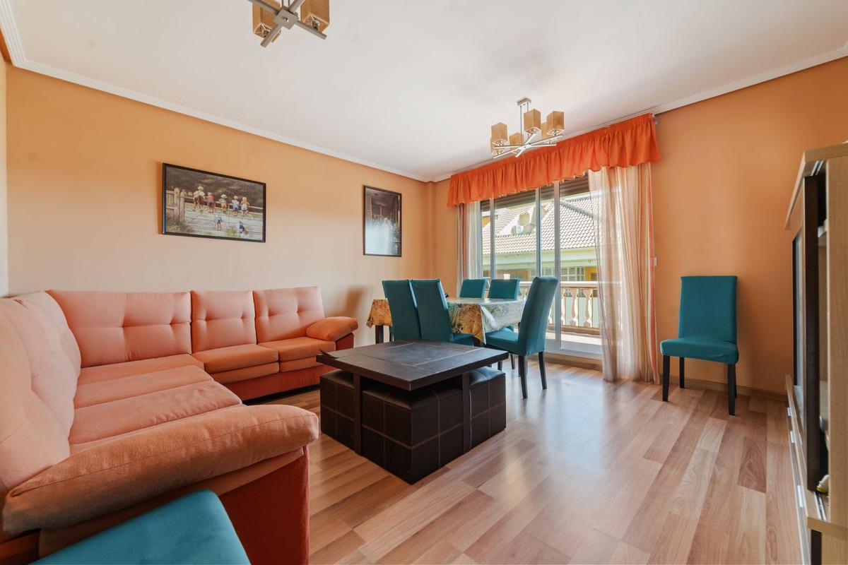 Flat for Sale in Fuengirola