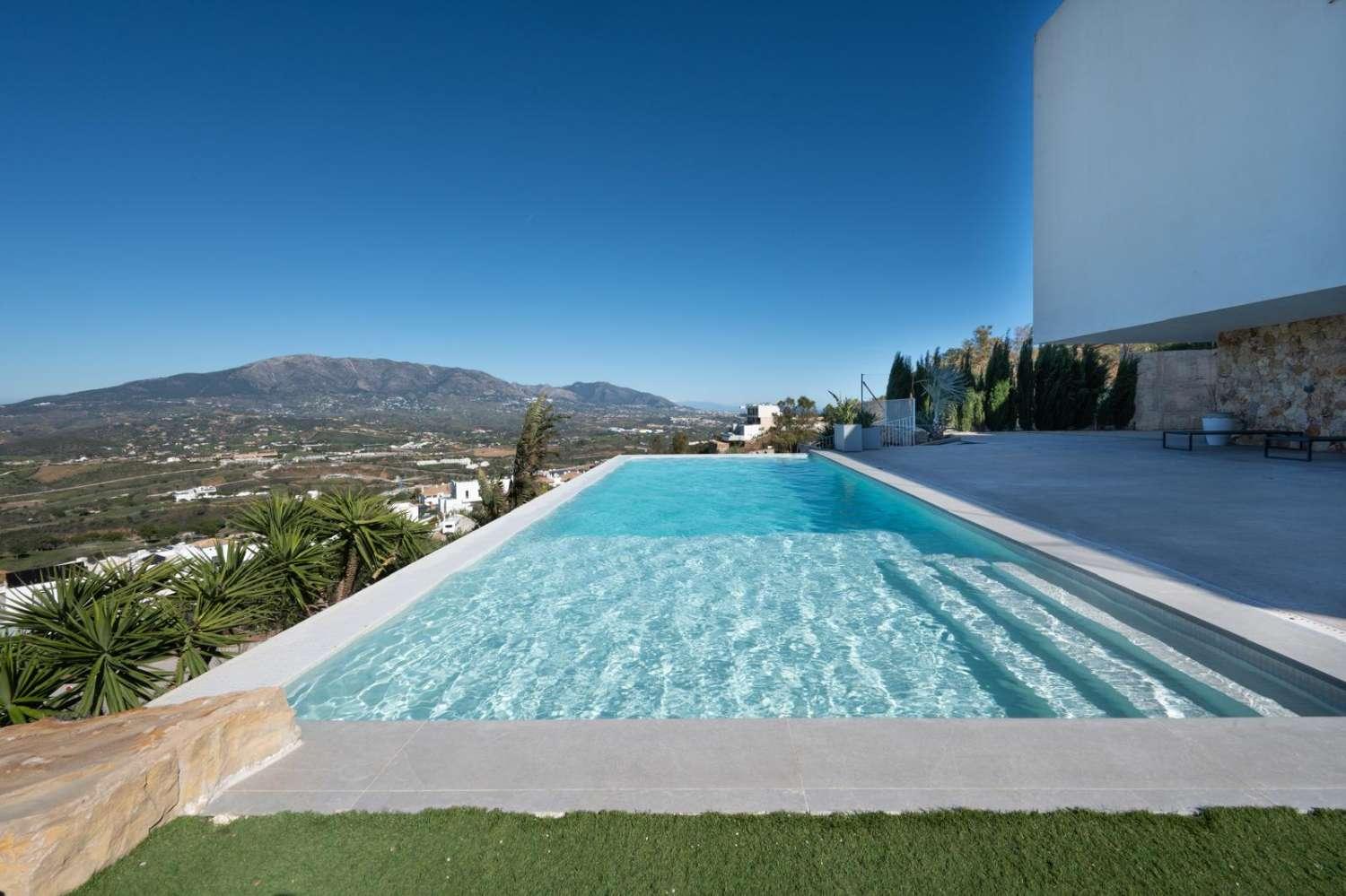 Villa for Sale in Mijas
