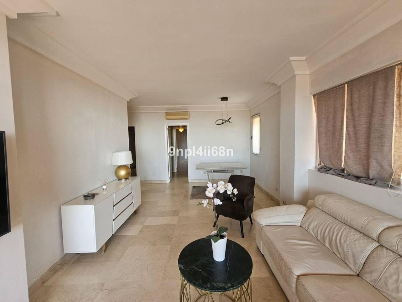 Flat for Sale in Mijas