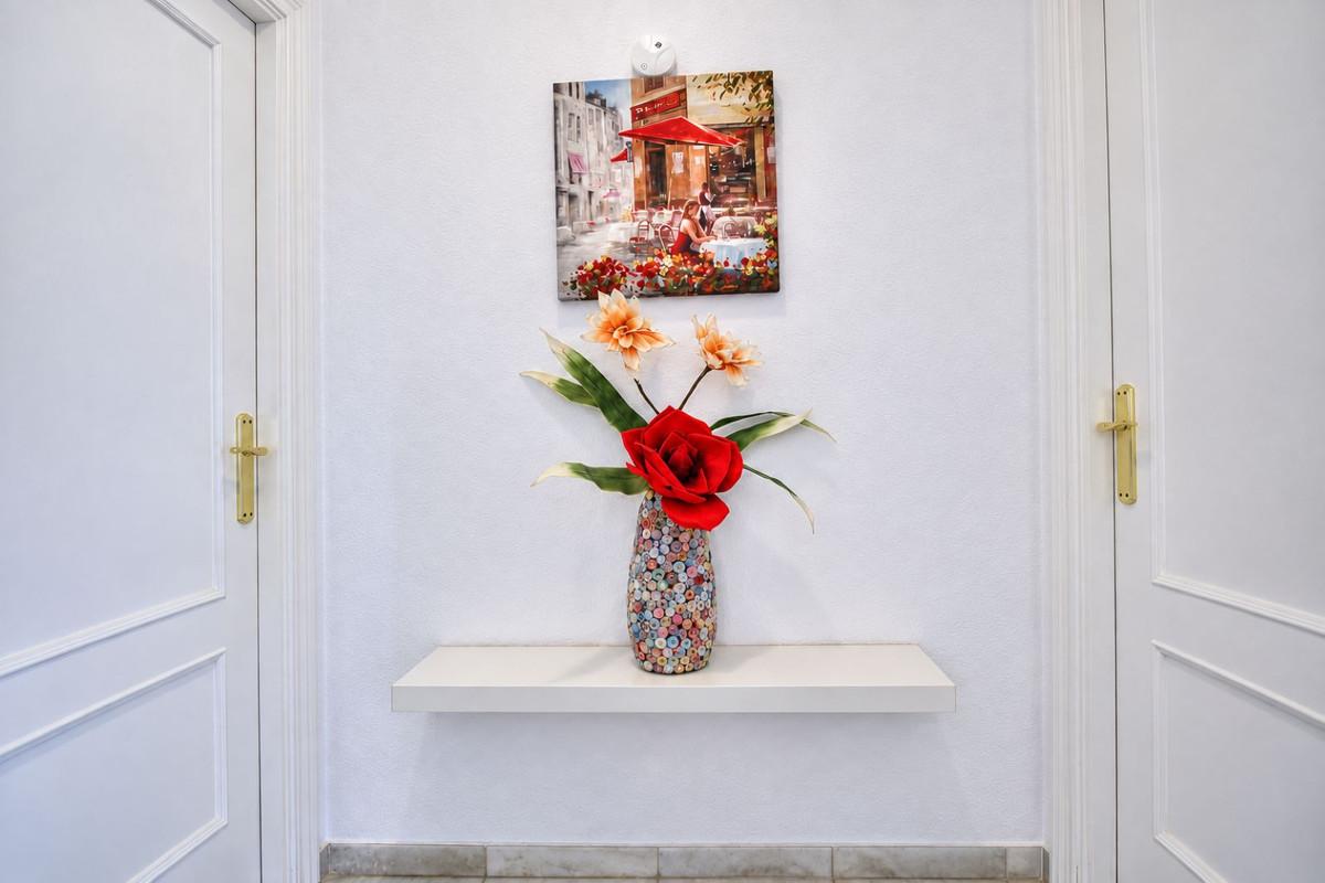 Flat for Sale in Mijas