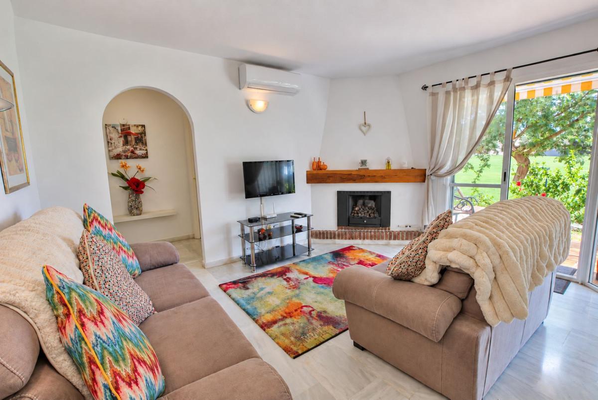 Flat for Sale in Mijas