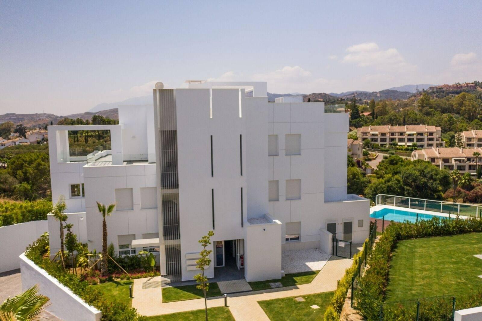 Apartment for Sale in Benahavís