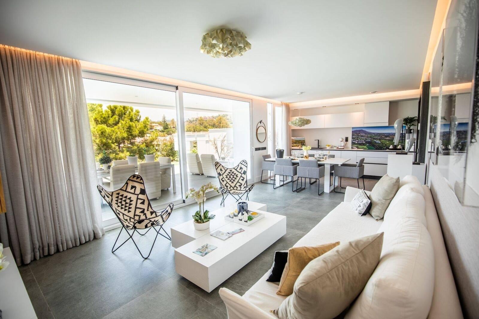 Apartment for Sale in Benahavís