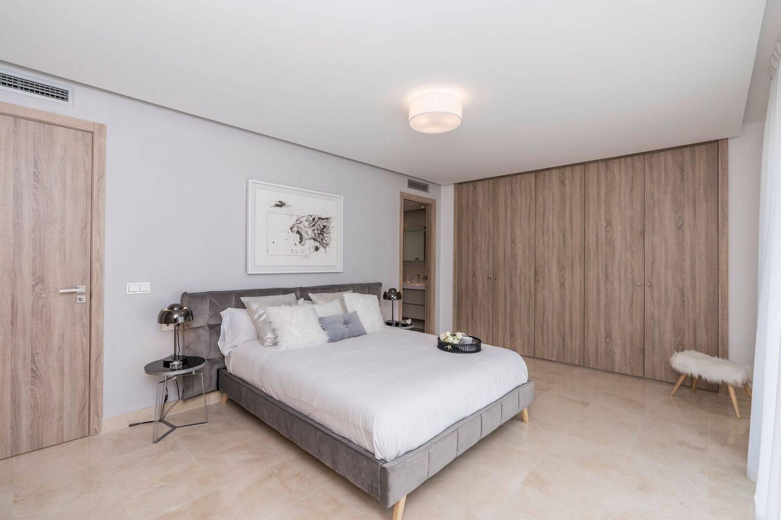 Apartment for Sale in Benahavís