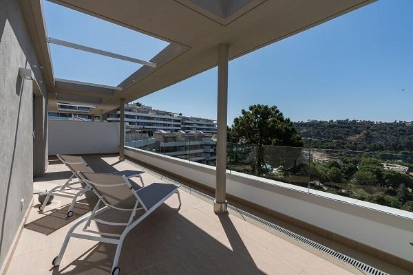 Apartment for Sale in Benahavís