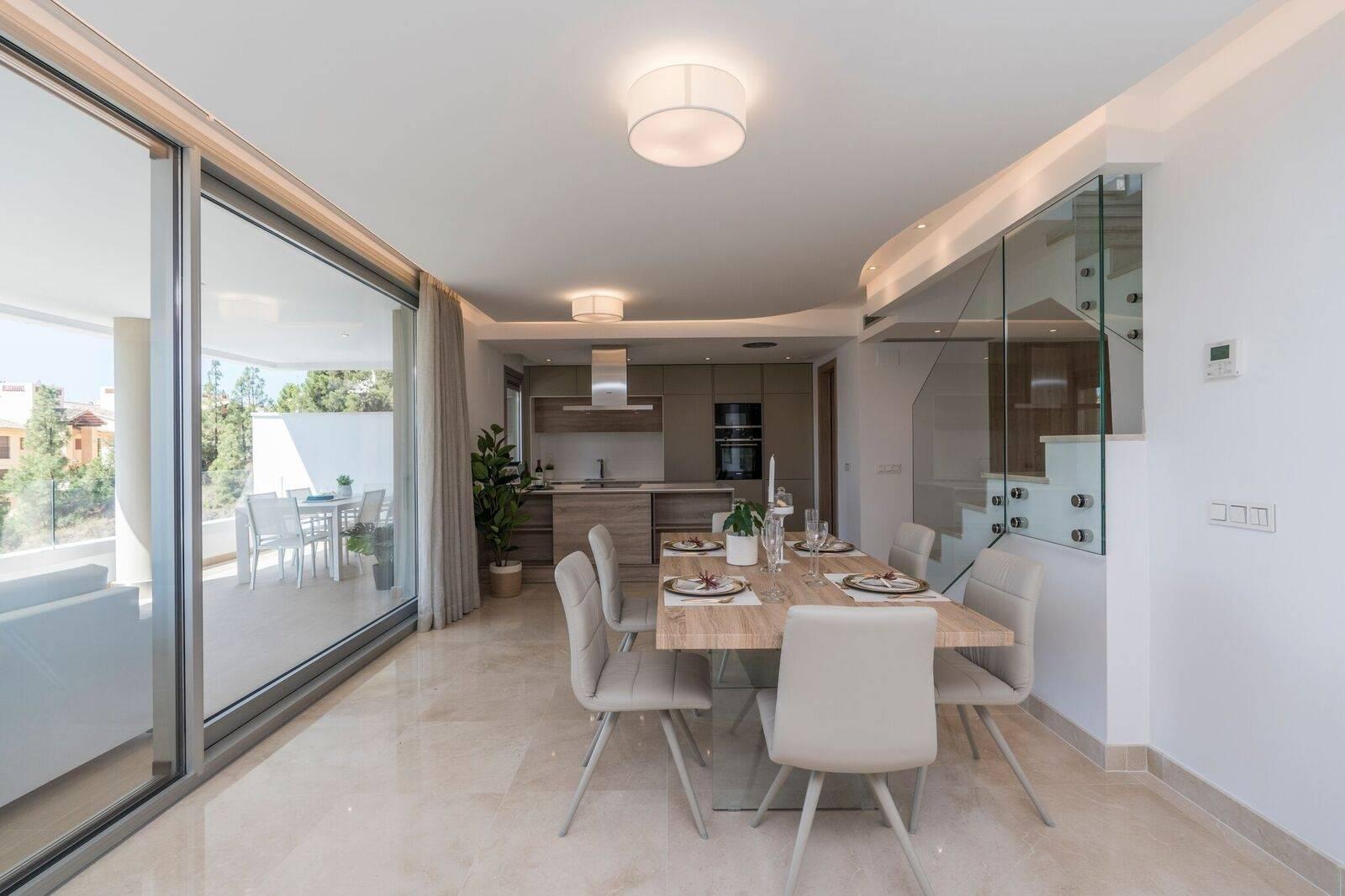 Apartment for Sale in Benahavís