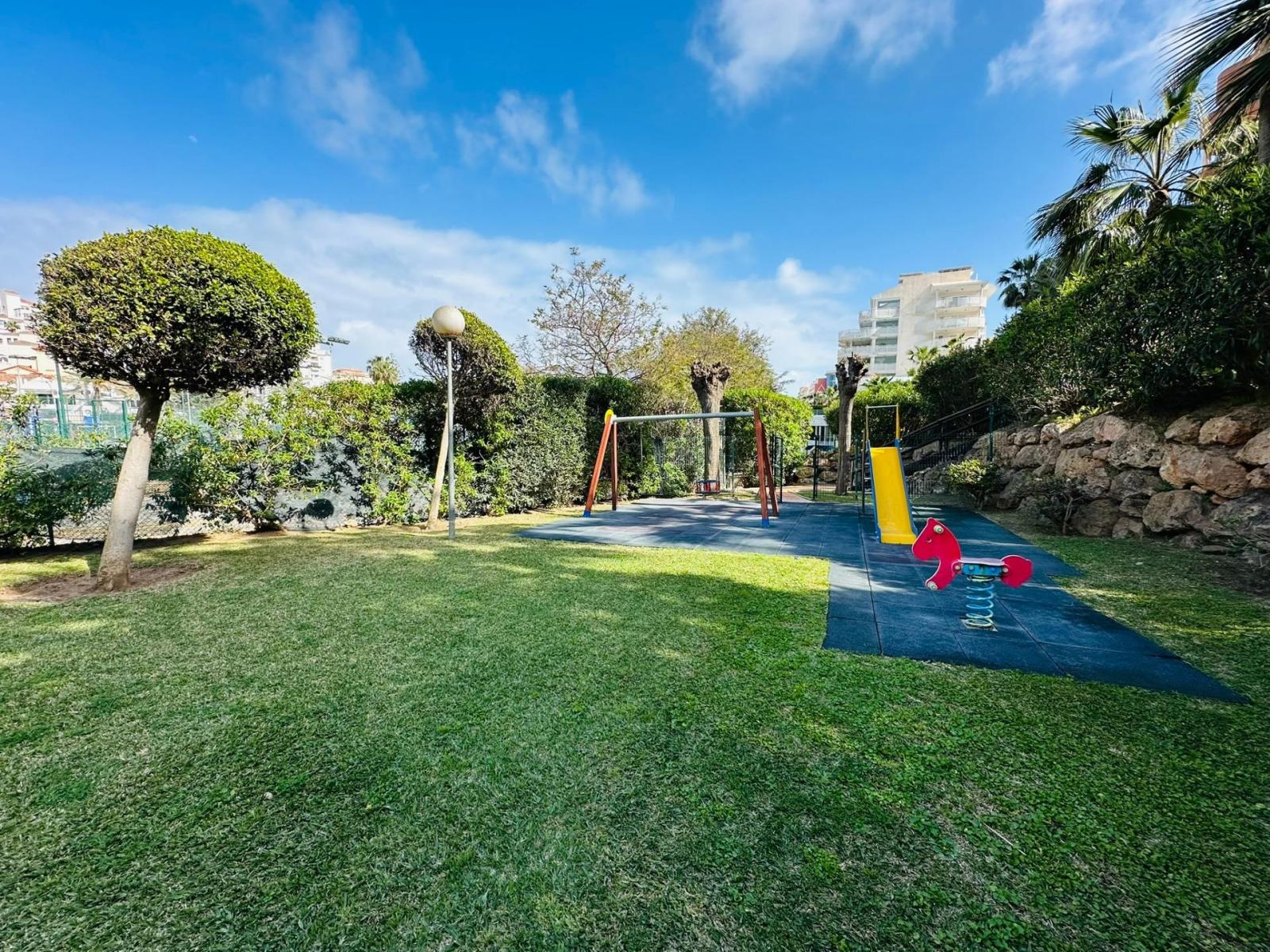 Flat for Sale in Benalmádena