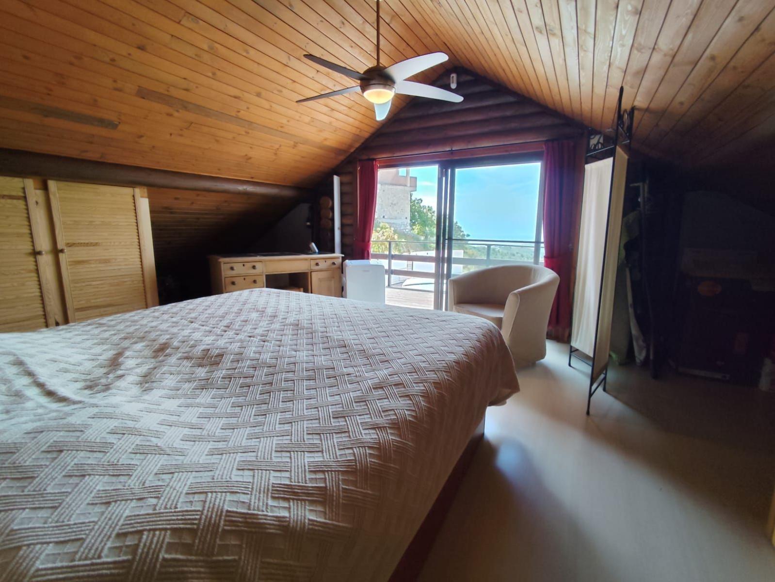 House for Sale in Jete