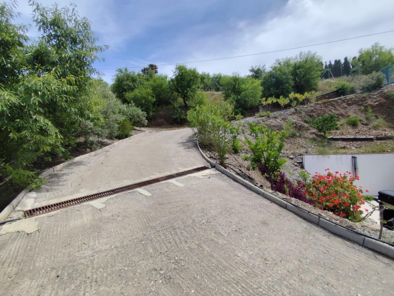 House for Sale in Jete