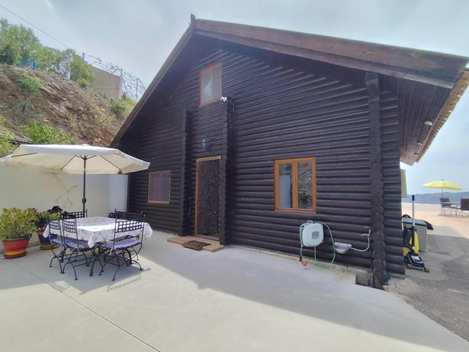 House for Sale in Jete