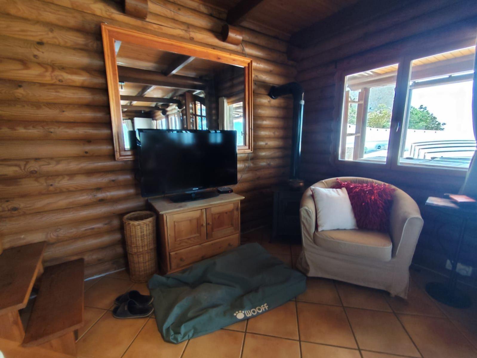 House for Sale in Jete