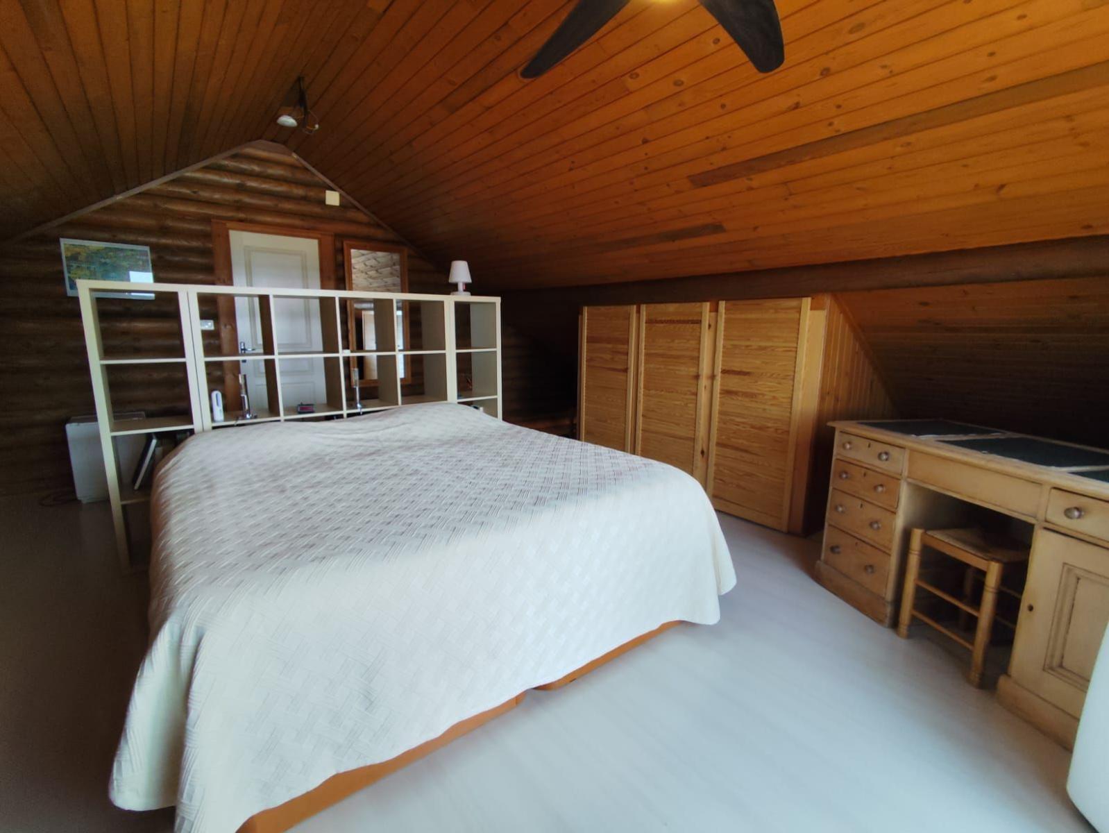 House for Sale in Jete