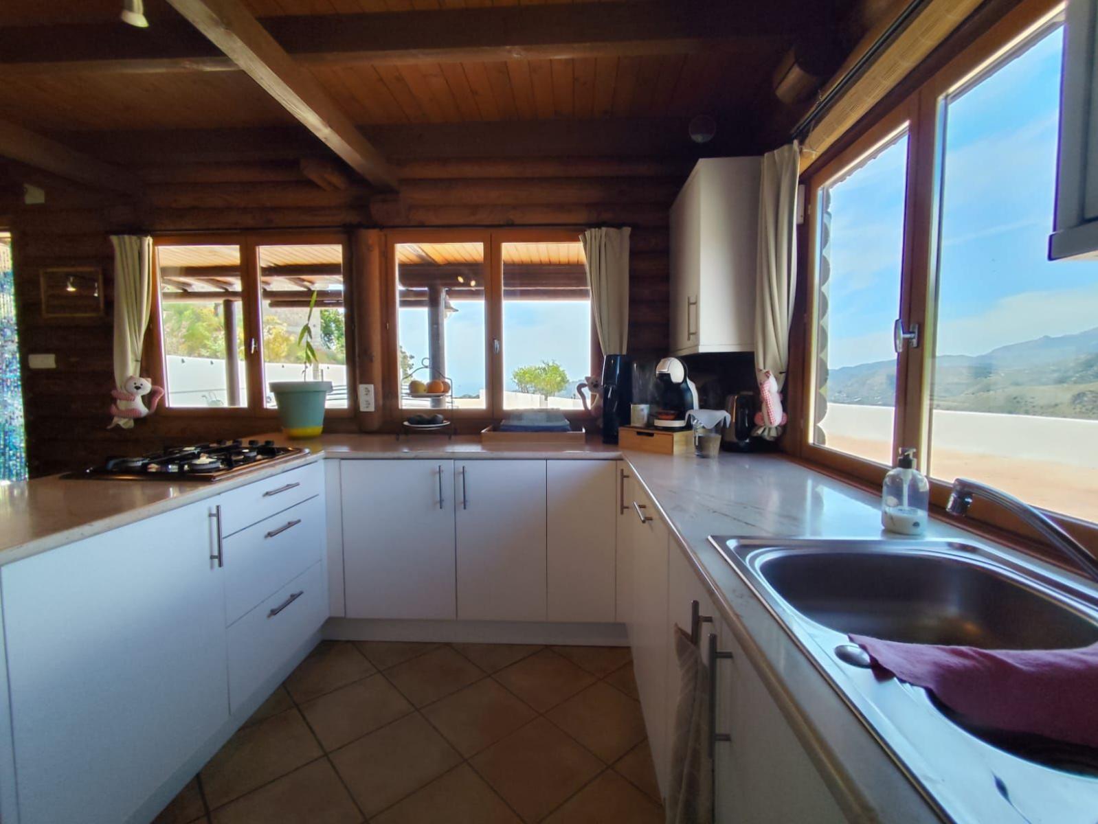 House for Sale in Jete