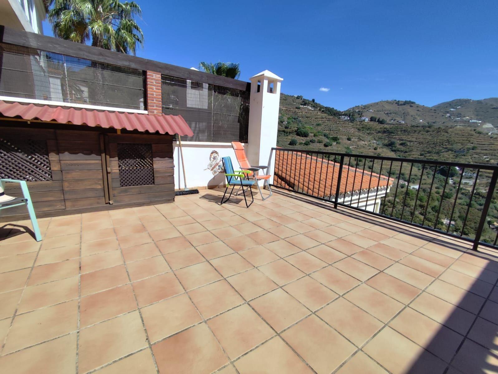 Terraced House for Sale in Almuñécar