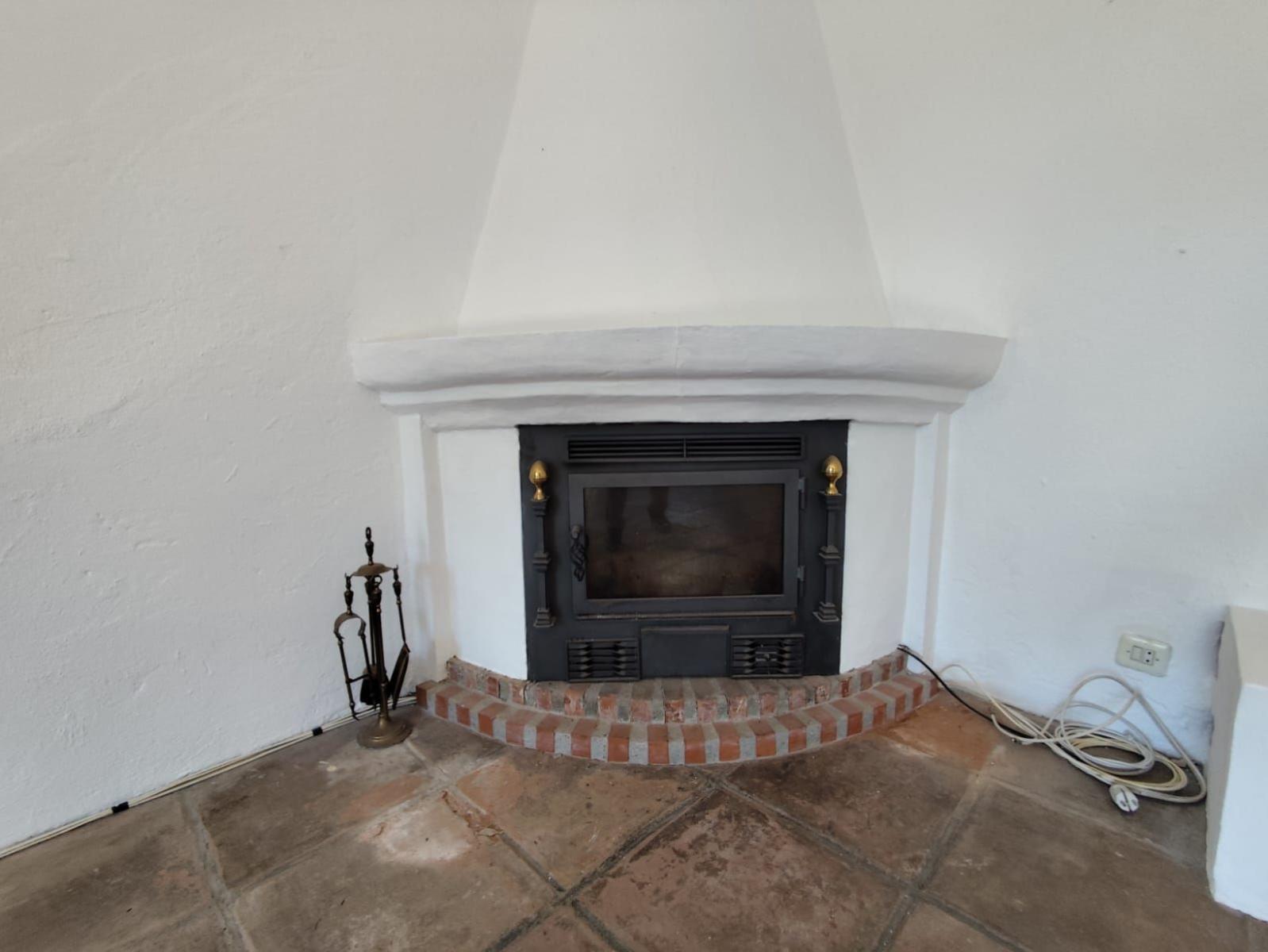 Chalet for Sale in Almuñécar