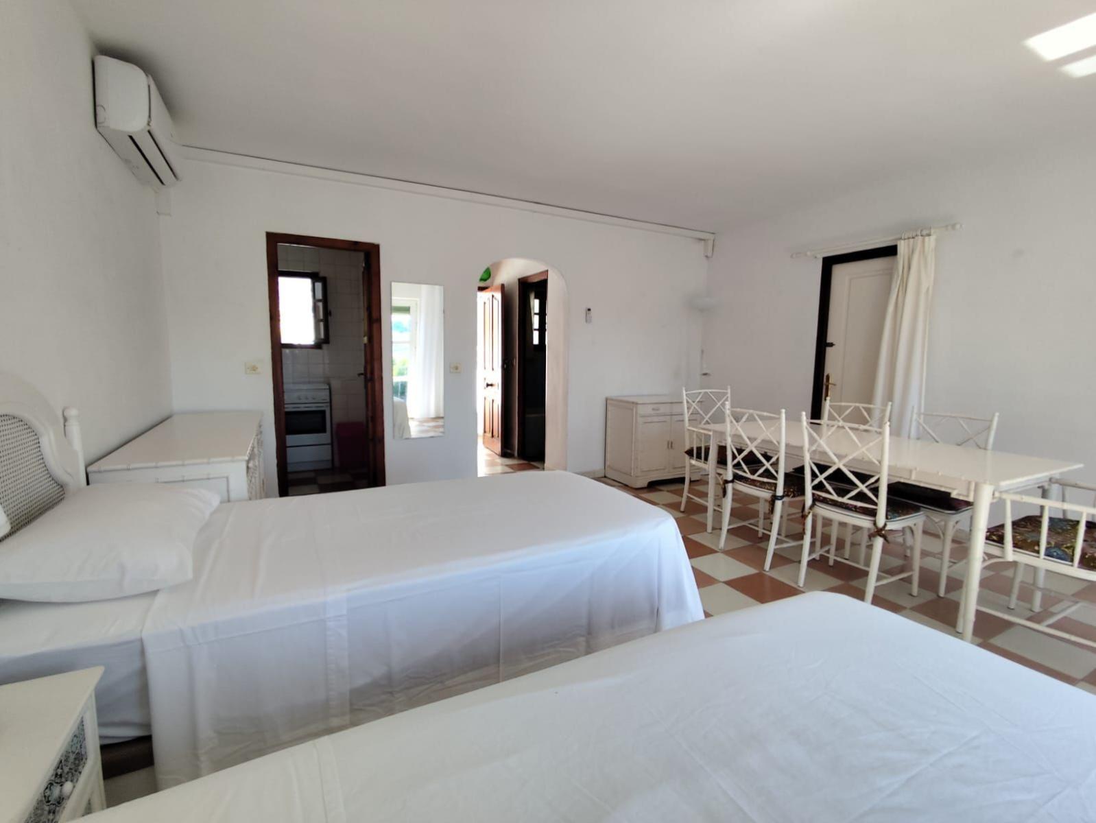 Chalet for Sale in Almuñécar