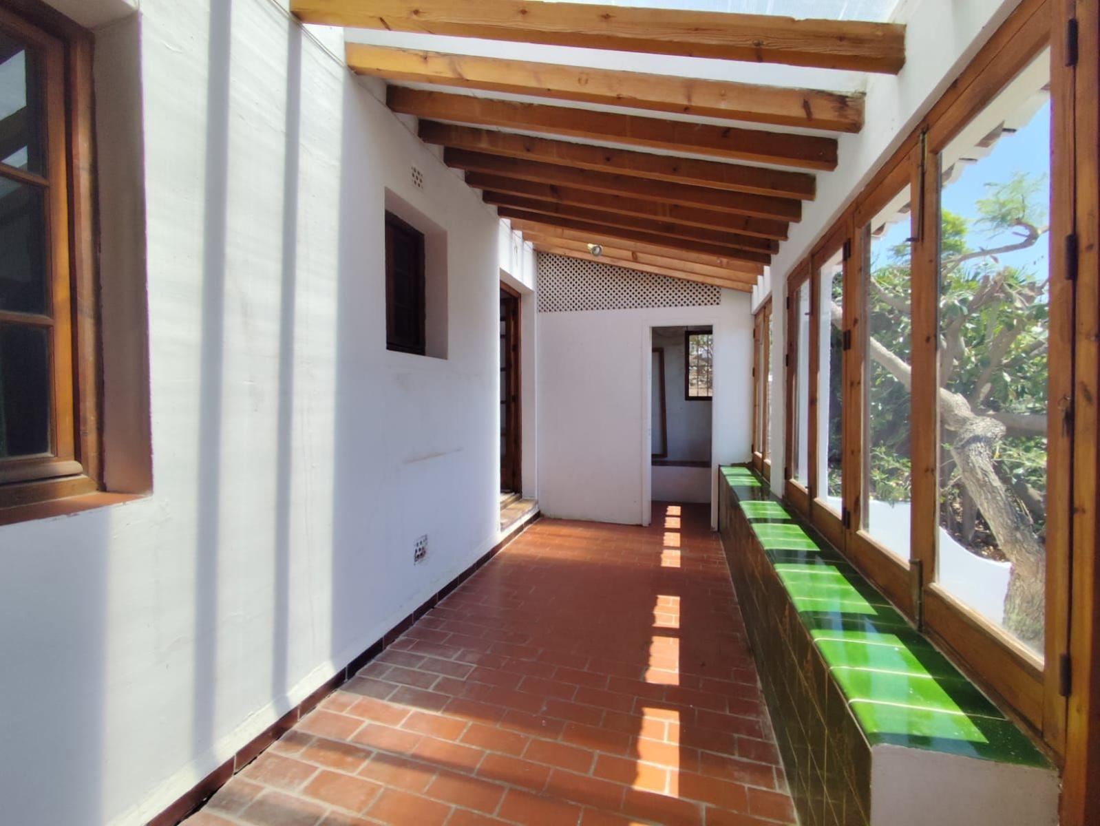 Chalet for Sale in Almuñécar