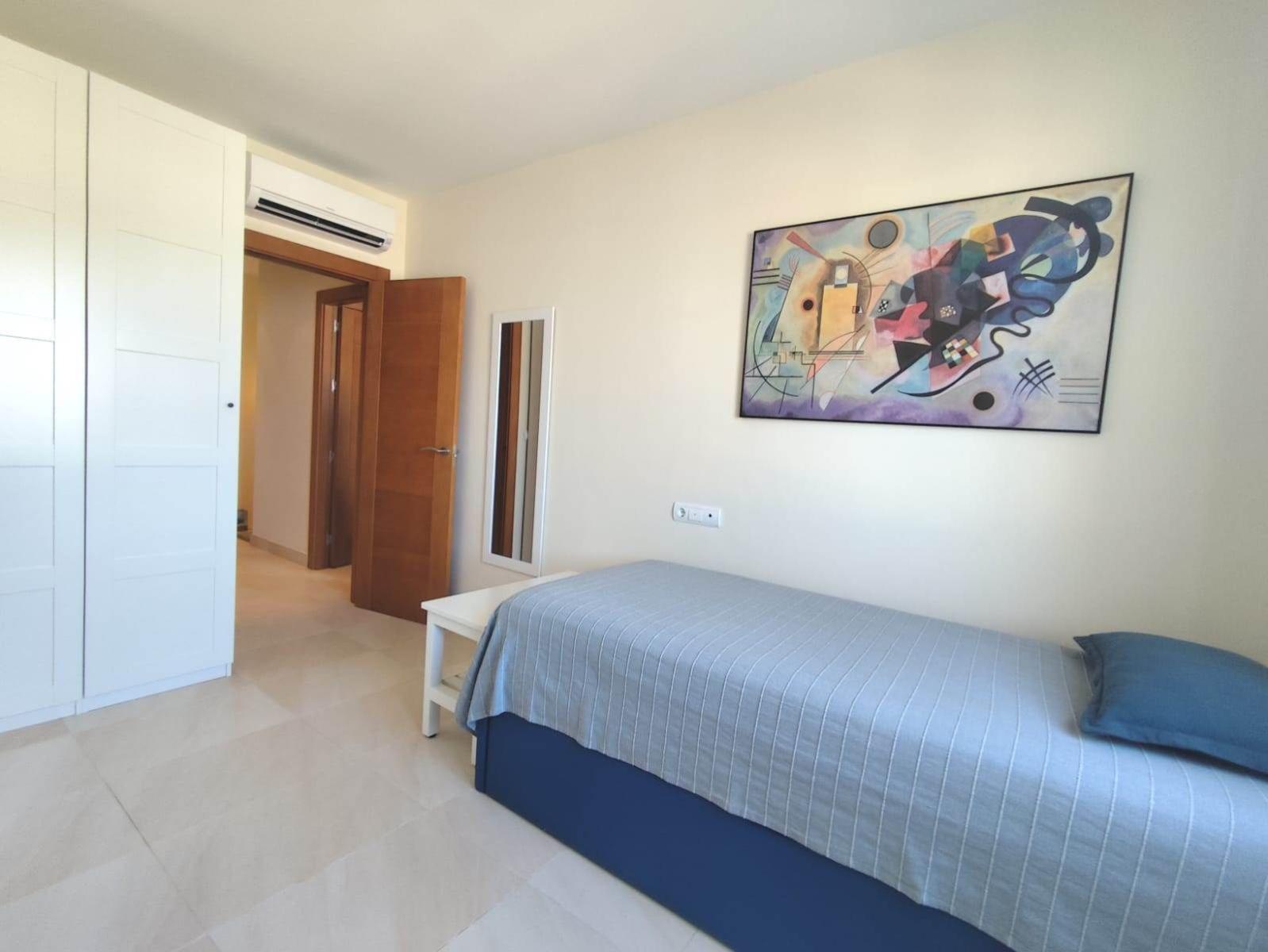 Apartment for Sale in Almuñécar