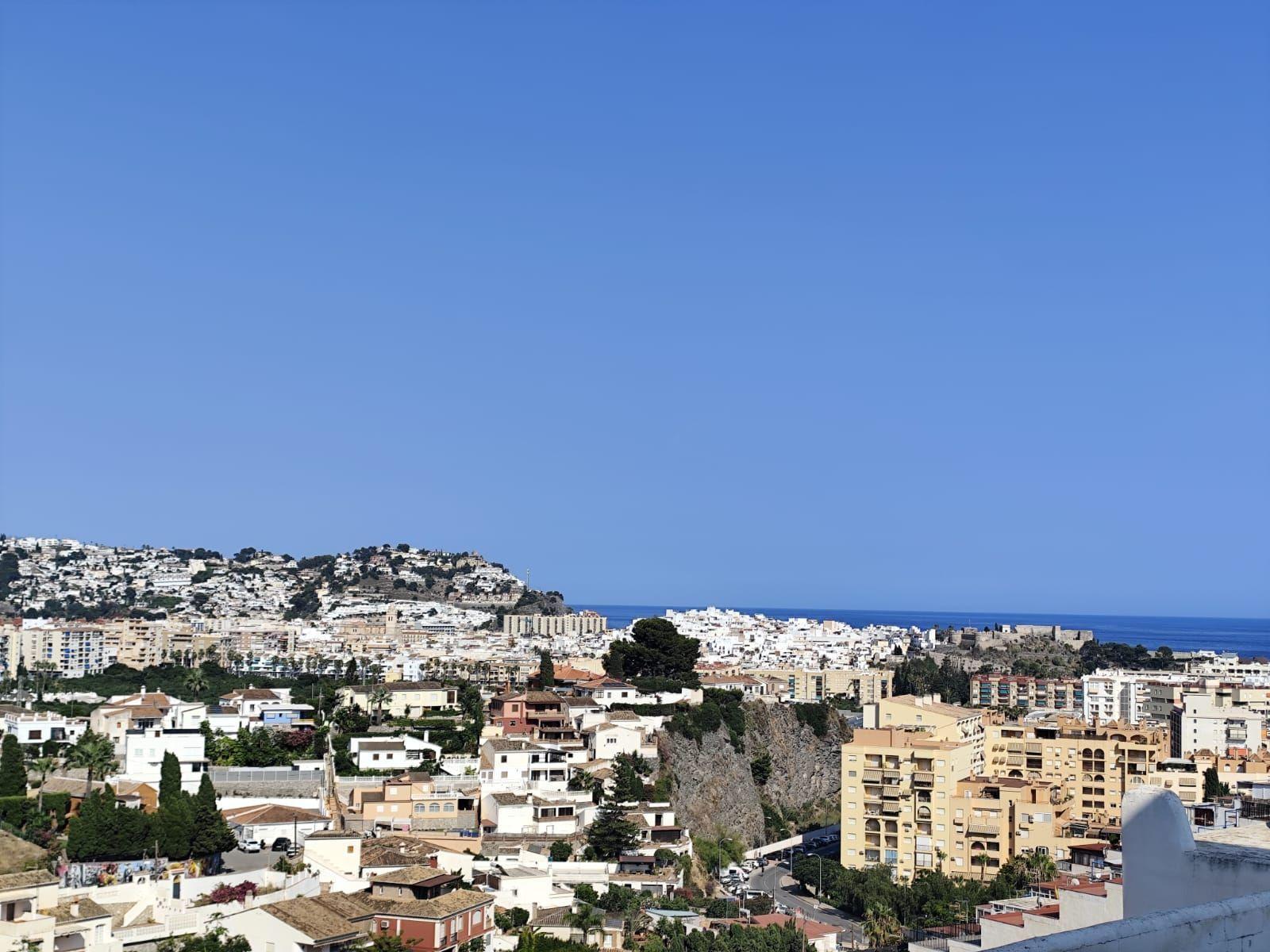 Apartment for Sale in Almuñécar