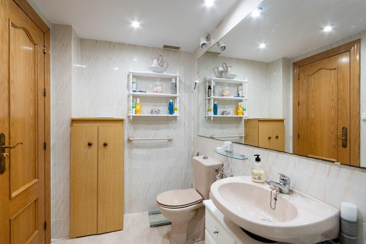 Apartment for Sale in Almuñécar