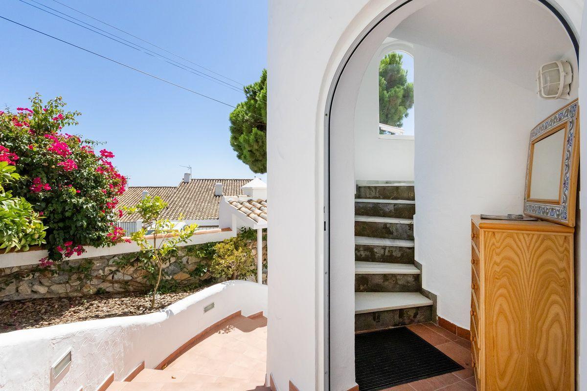 Chalet for Sale in Almuñécar