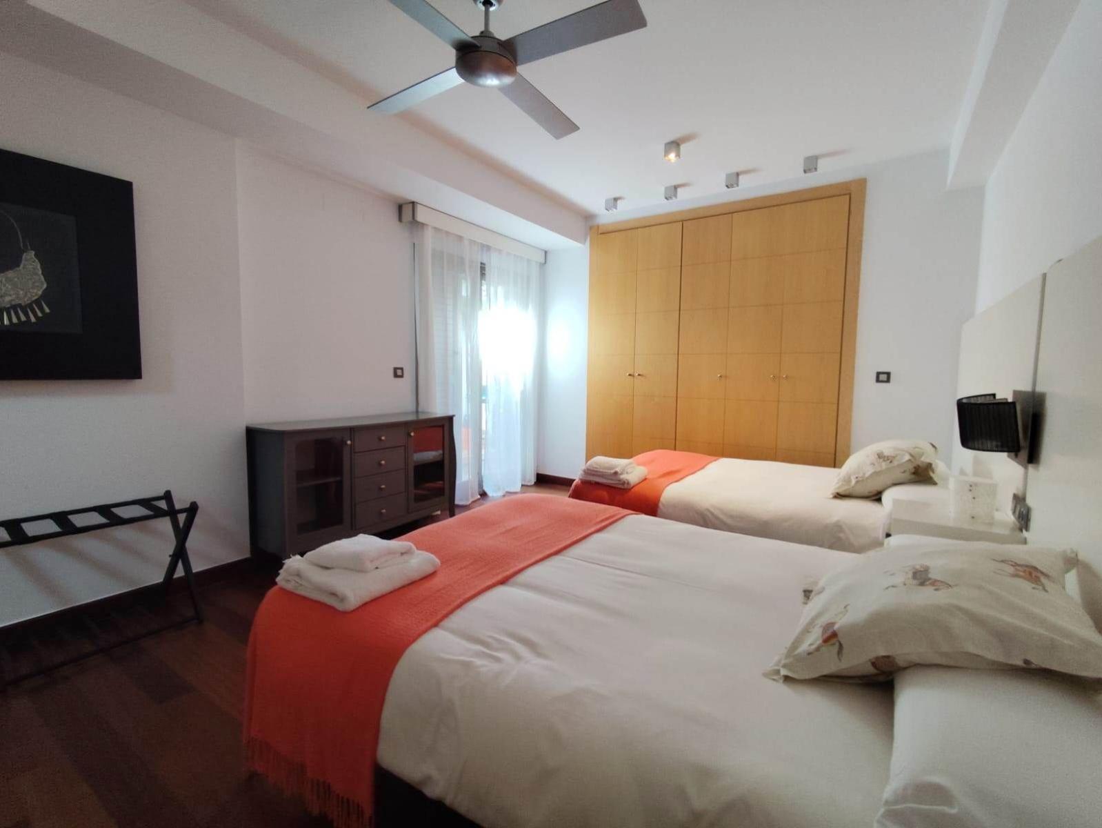 Chalet for Sale in Almuñécar