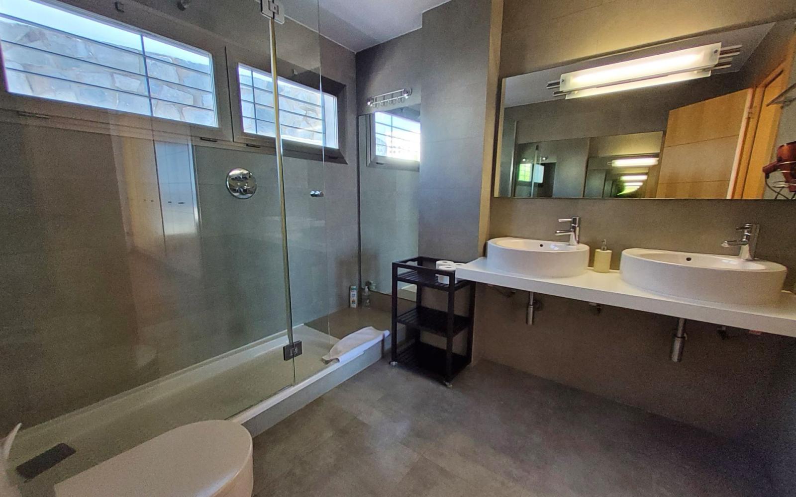 Chalet for Sale in Almuñécar