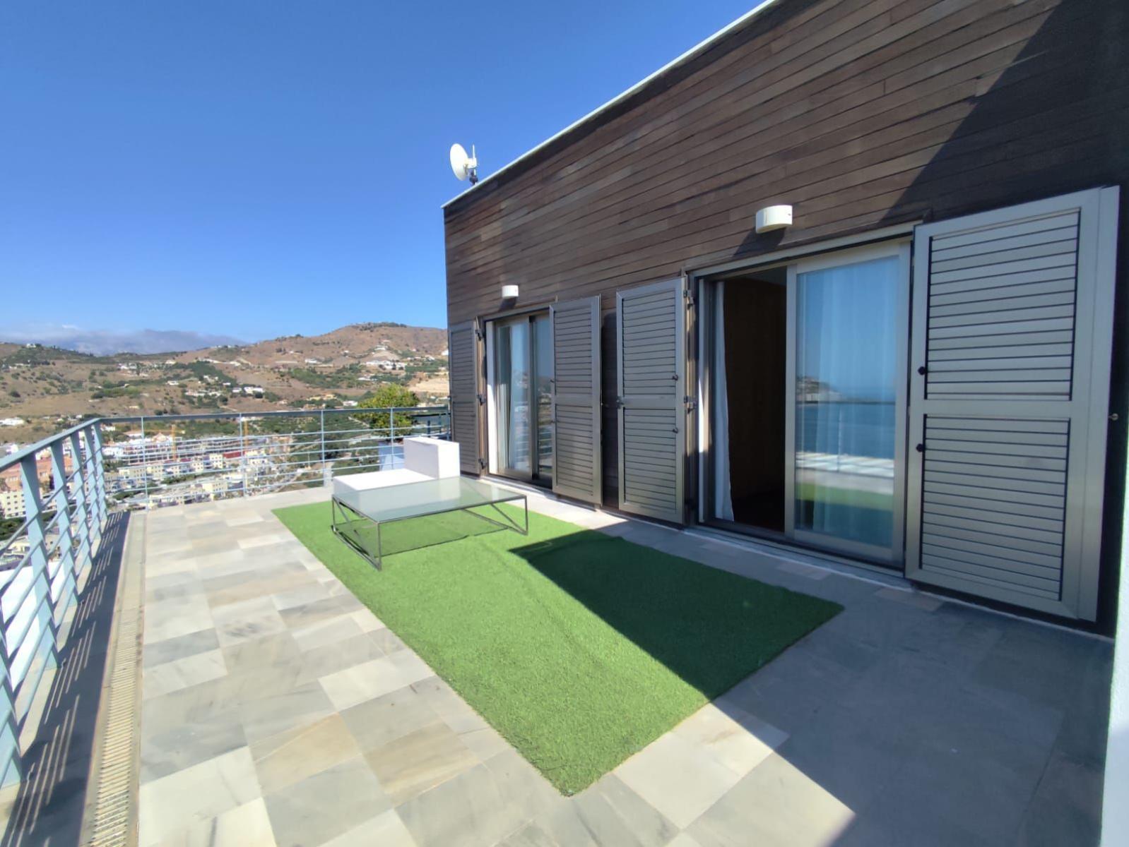 Chalet for Sale in Almuñécar