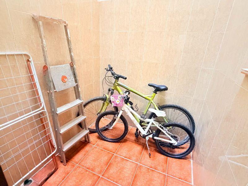 Apartment for Sale in Almuñécar