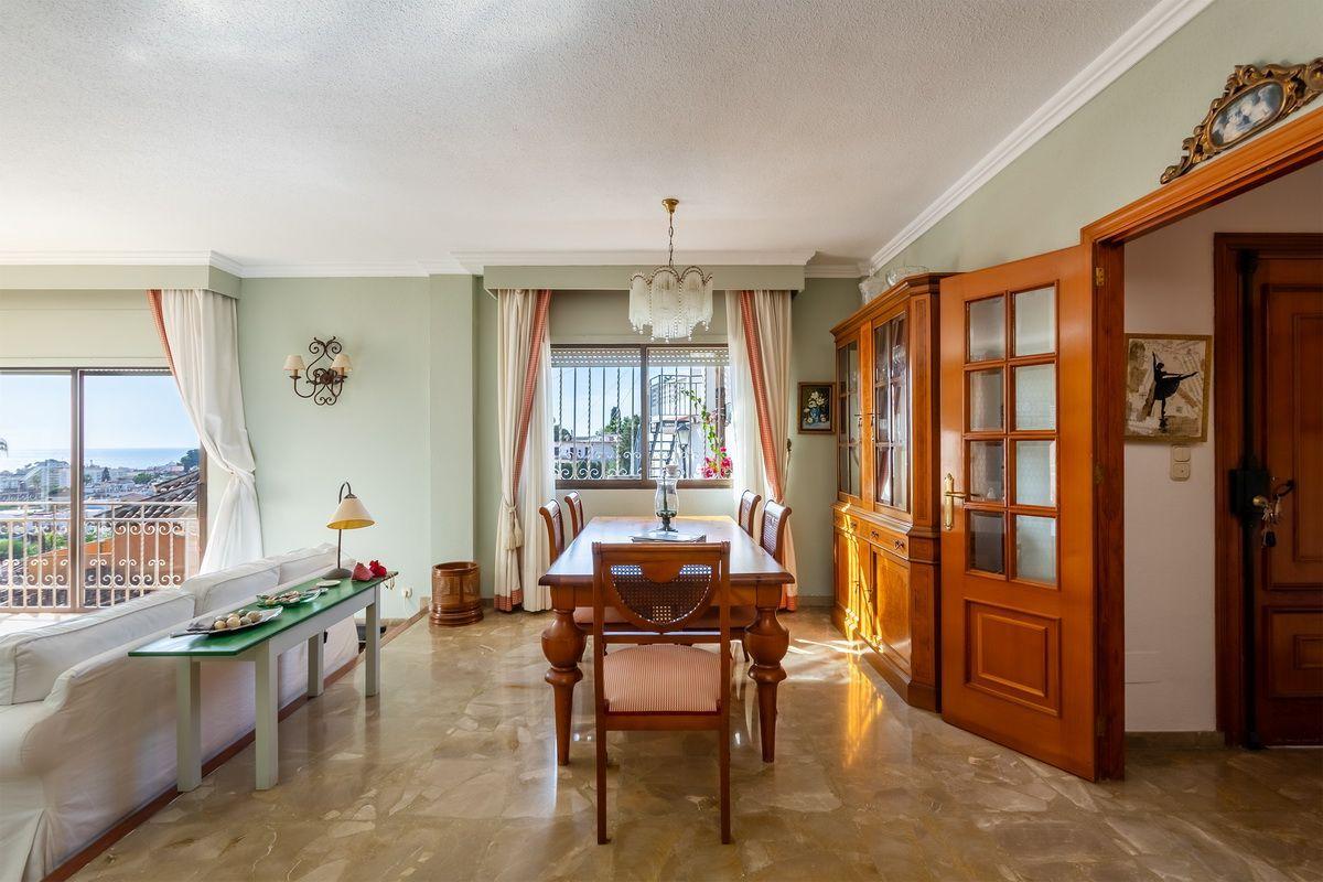 Chalet for Sale in Almuñécar