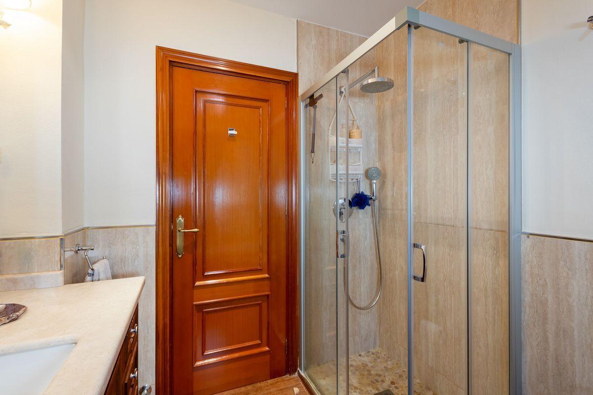 Chalet for Sale in Almuñécar