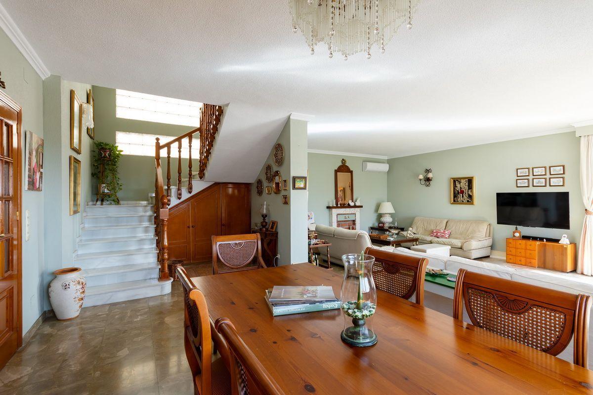 Chalet for Sale in Almuñécar
