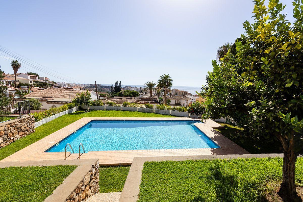 Chalet for Sale in Almuñécar